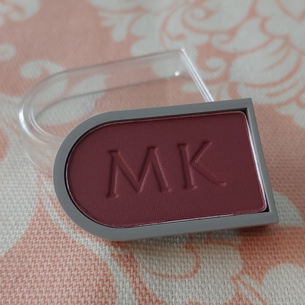 Mary Kay eye color raspberry Rush